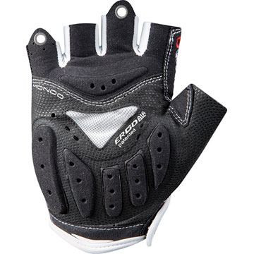 The Garneau Mondo Glove.