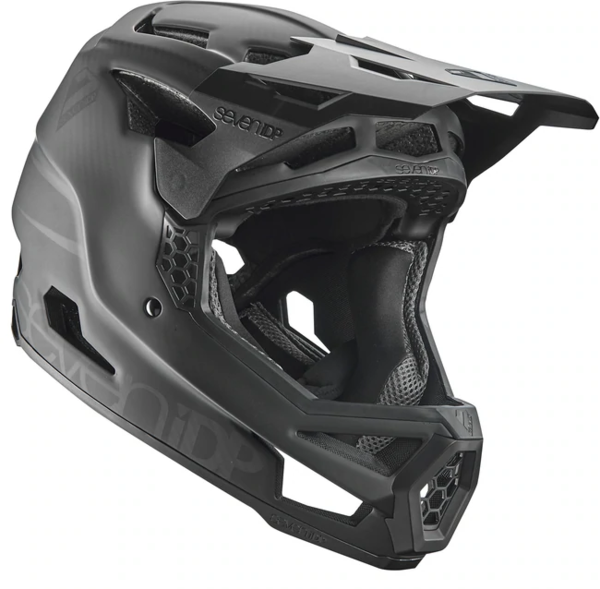 7iDP Project 23 Carbon Helmet Color: Black/Raw Carbon