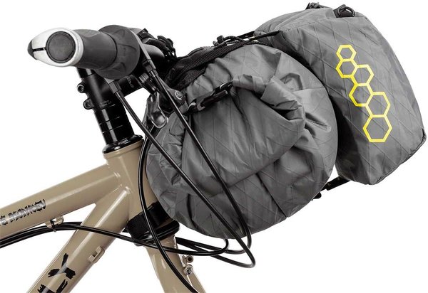Apidura Backcountry Accessory Pocket - The Bicycle Shop