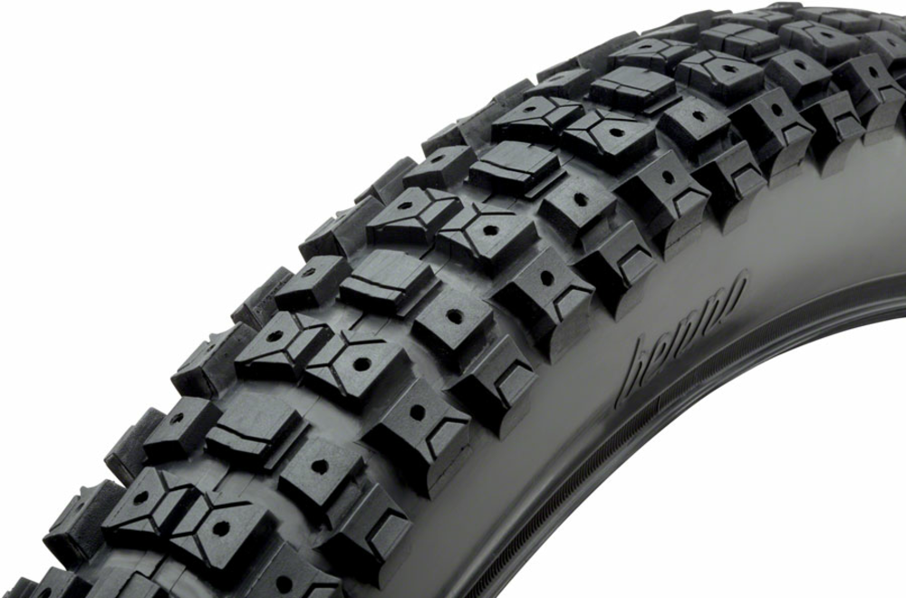 Benno Knobby Dirt Tire