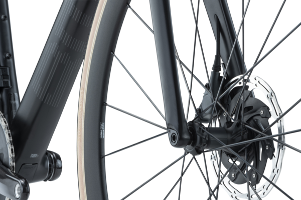 BMC Roadmachine TWO - Velo Pasadena