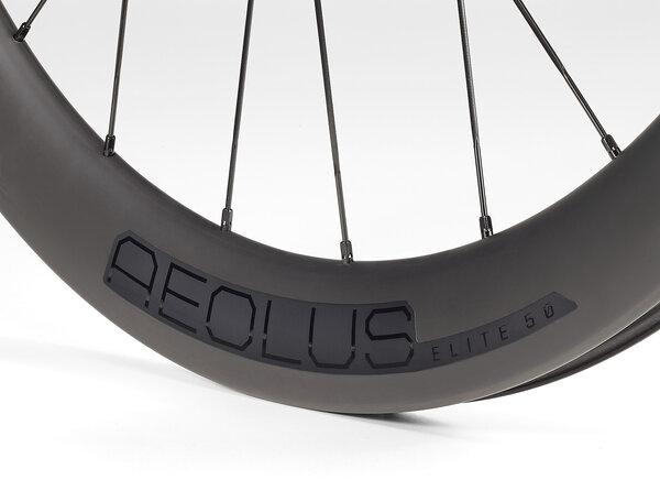Bontrager Aeolus Elite 50 TLR Disc Road Rear - Helen's Cycles