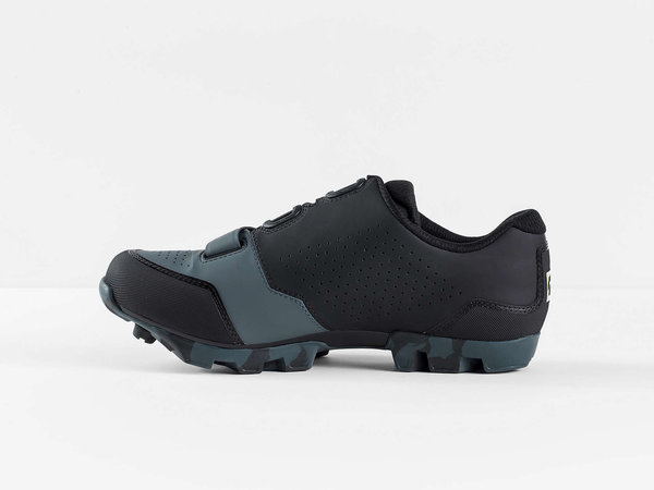 Bontrager Foray Mountain Shoe Color: Battleship Blue/Volt