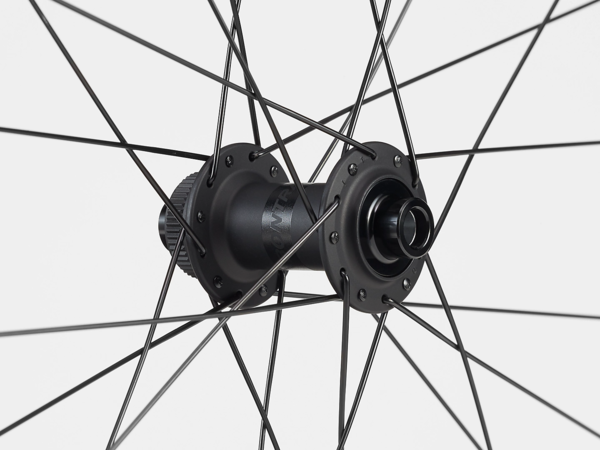 Bontrager Paradigm Comp TLR Disc - 700c Front Wheel