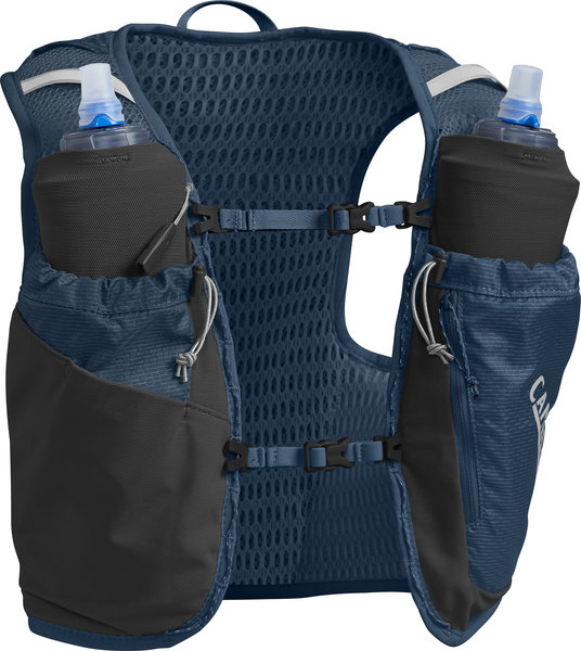 CamelBak Women's Ultra Pro Vest 34oz CamelBak Women's Ultra Pro Vest 34oz