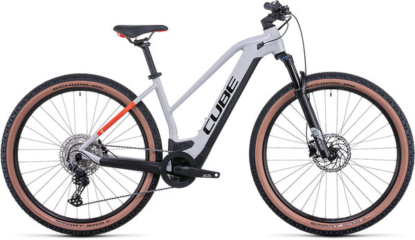 CUBE Bikes Reaction Hybrid Pro 625 Trapeze Color: grey'n'red