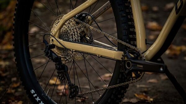 Devinci Kobain Deore 12S Devinci Kobain Deore 12S