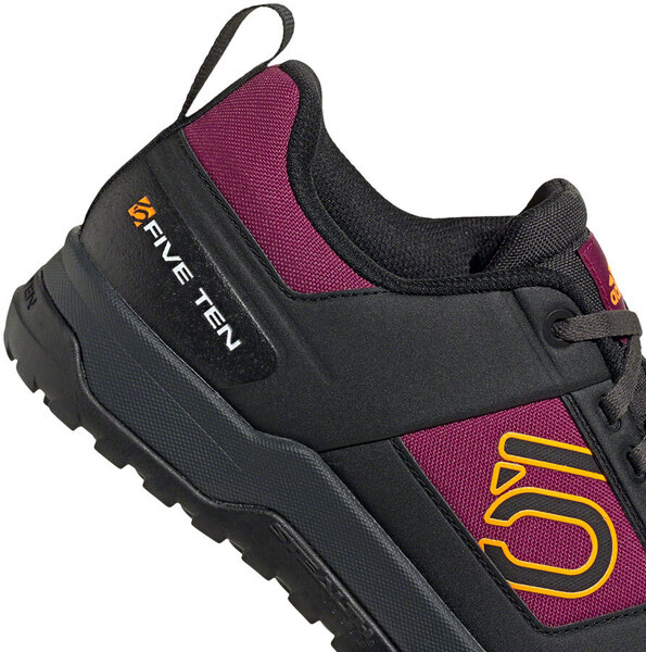 Chaussures VTT Five Ten Impact Pro, Noir/rouge/blanc, Taille 9 (homme), Neuves Avec Défaut Mineur