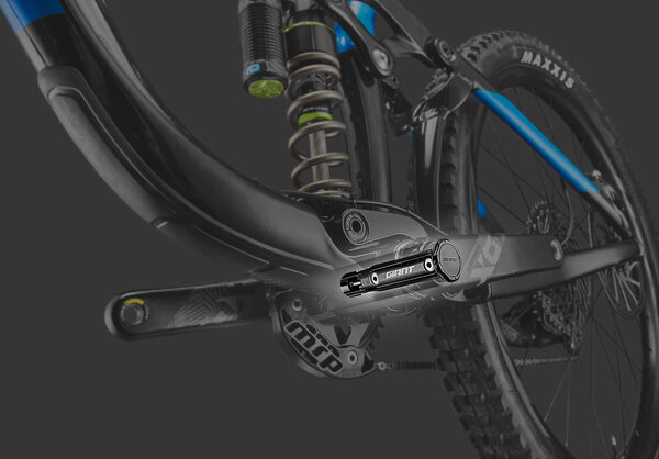 giant-clutch-crank-core-