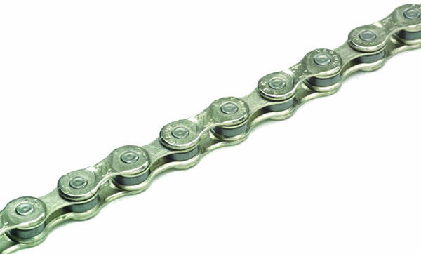 Giant Pro 7/8-Speed Chain Color: Silver