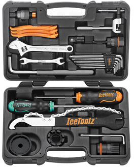 IceToolz Essence Tool Kit