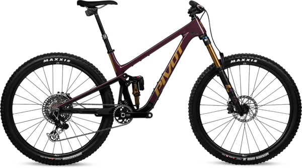 Pivot Cycles Trailcat LT Team XX AXS Neo - Carbon Wheels