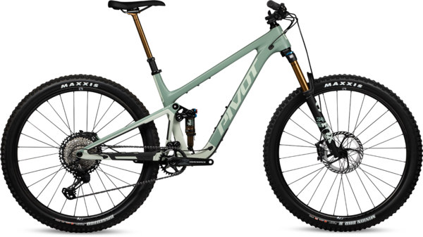 Pivot Cycles Trailcat SL Pro XT/XTR - Carbon Wheels