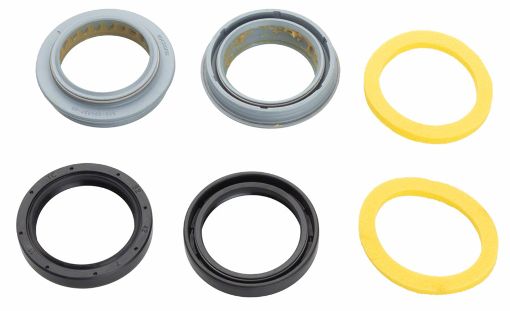 Pack joints+huile Rock Shox Pike, Lyrik, Boxxer avec cartouche Charger