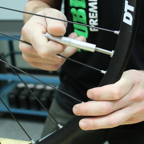 slime schrader valve