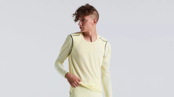 Specialized Butter Gravity Long Sleeve Race Jersey Color: Butter