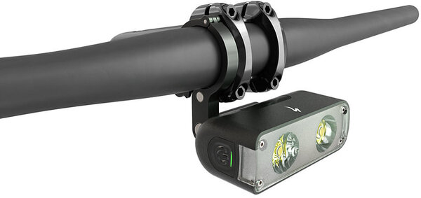 Specialized Flux 1250 Headlight Color: Black