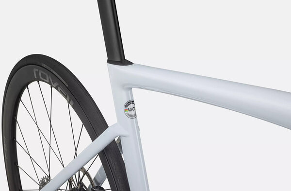 Specialized Tarmac SL7 Expert - Riverside Cycle | Massachusetts