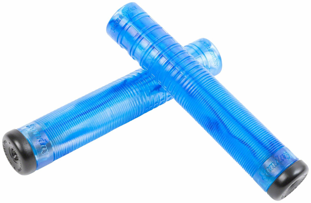 Sunday Seeley Grips Color: Clear/Blue Swirl