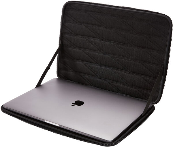 thule gauntlet macbook pro 15