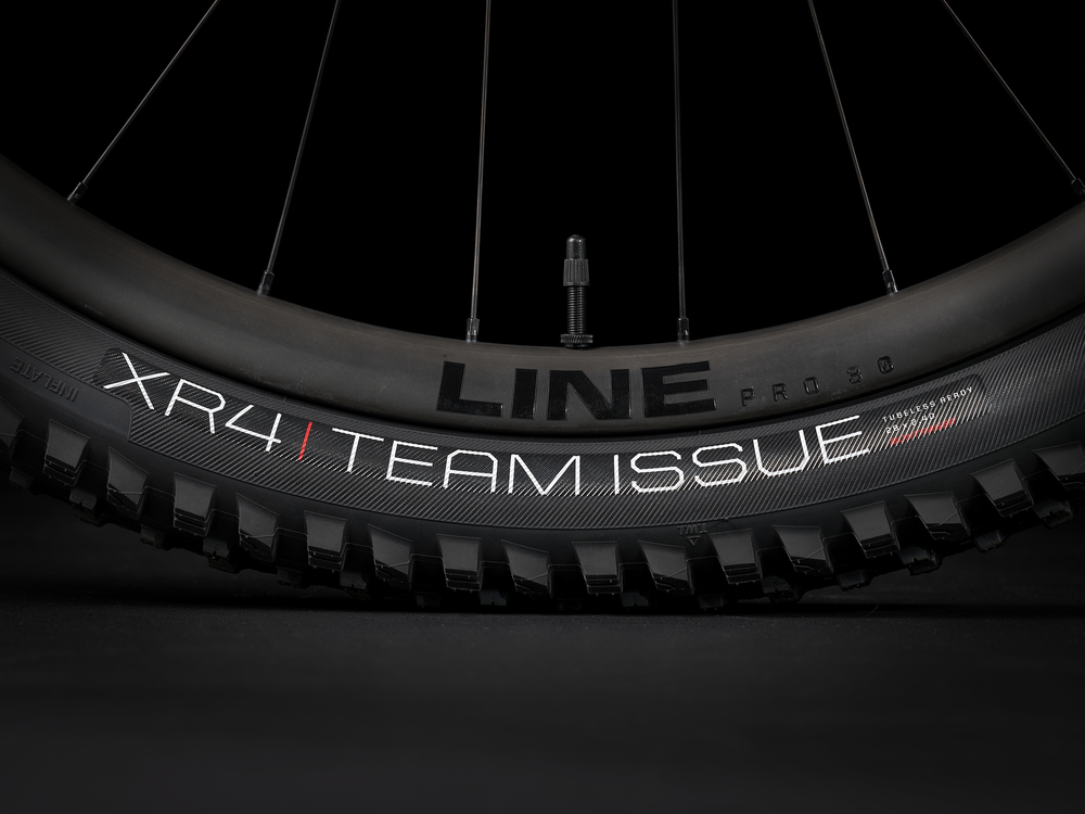 Trek Top Fuel 9.9 XX1 AXS