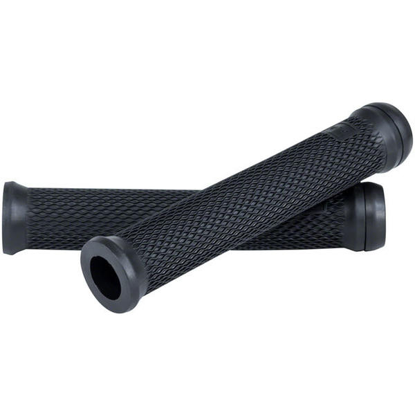 We The People Manta Grips Color: Black