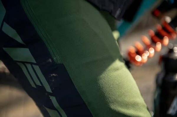 Yeti Cycles Enduro Short - Summit Bicycles | Burlingame, Los Gatos