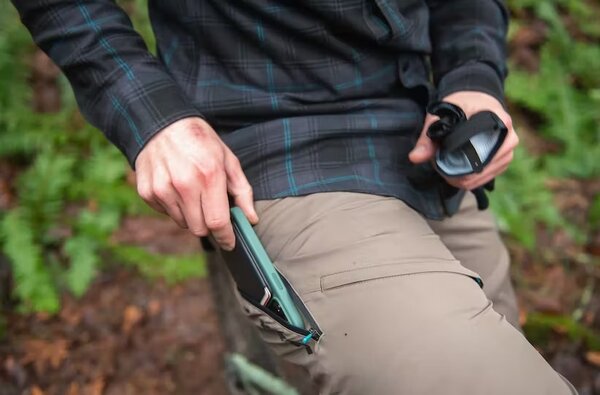 Yeti Cycles Freeland Short - Summit Bicycles | Burlingame, Los