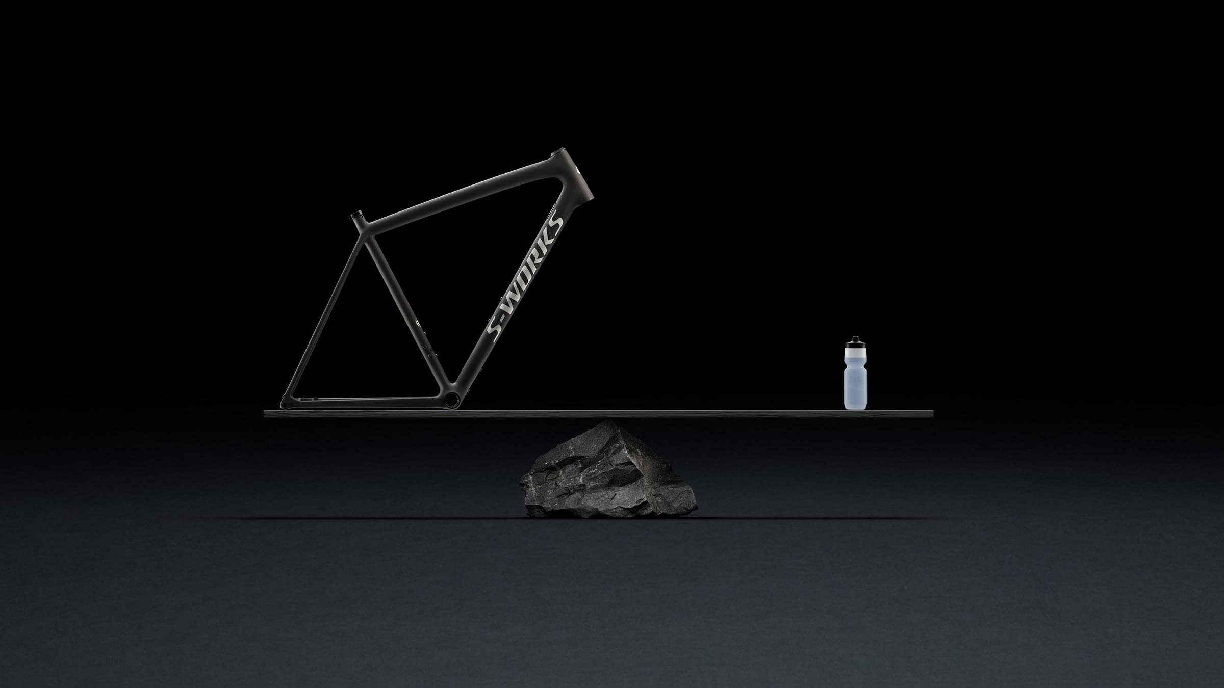 a frame that weighs less than a full bottle in your cage