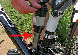 Measure how far the O-ring moves to check sag.