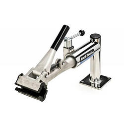 Park Tool Deluxe Bench-Mount Repair Stand with 100-3C Clamp
