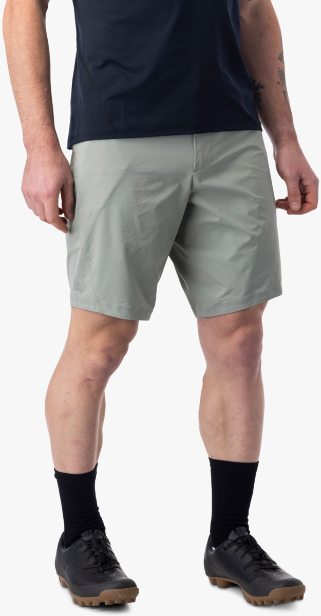 7mesh Farside Short 9