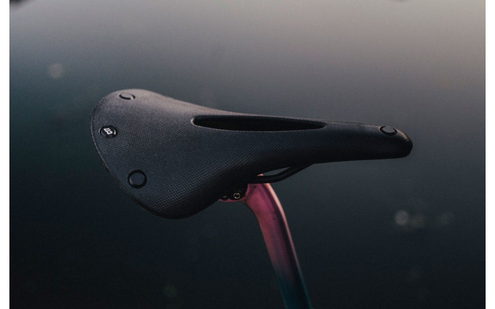 brooks c17 cambium all weather