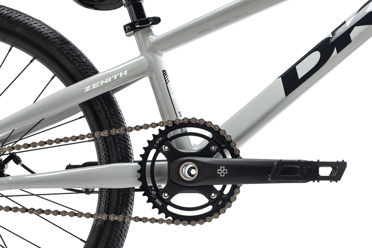 DK Bicycles Zenith Disc Cruiser - Village Bike | Florida