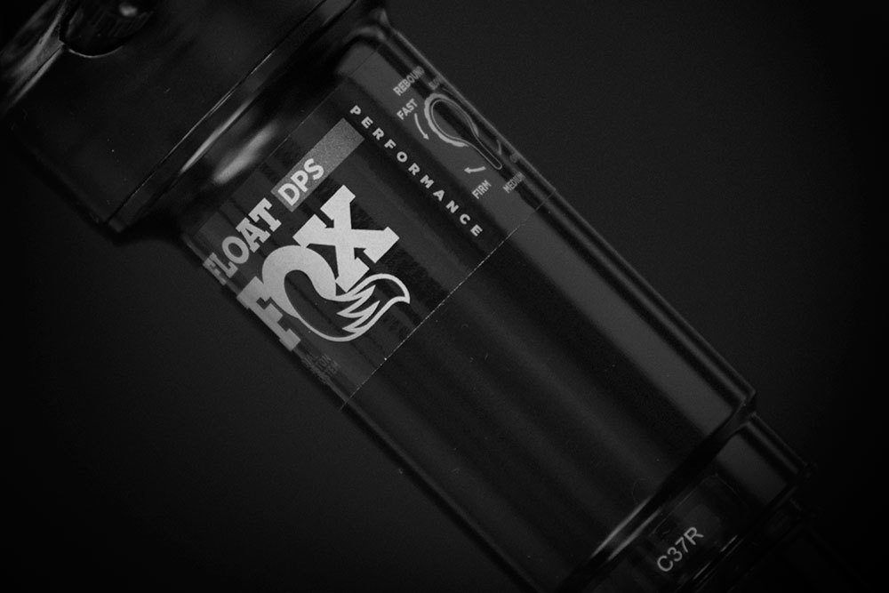 thumbnail image 2 of FOX Float DPS Performance EVOL 3-Position Rear Air Shock, 7.875 X 2.25 (200 X 57mm), For Mountain Bike 2 of 4