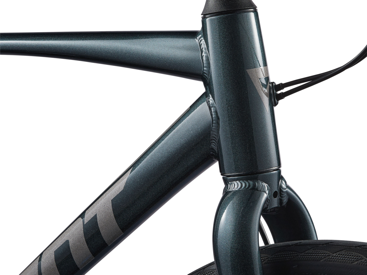 Giant Escape Disc 2 - Slow Roll Cycles | Madison, WI | Bike Shop