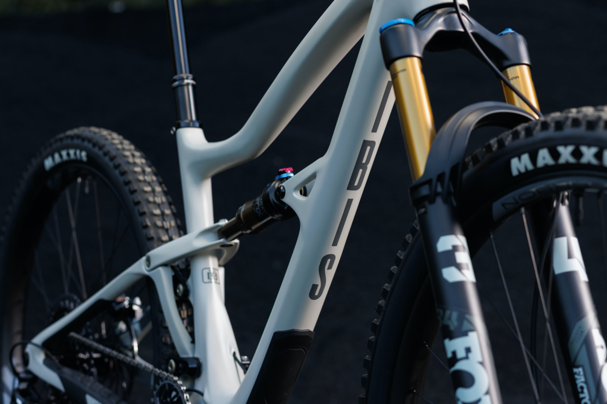 ibis RIPLEY V4カーボンフレーム / Sサイズ Ibis Ripley V4 (2020-2021) Frame - Reviews, Comparisons