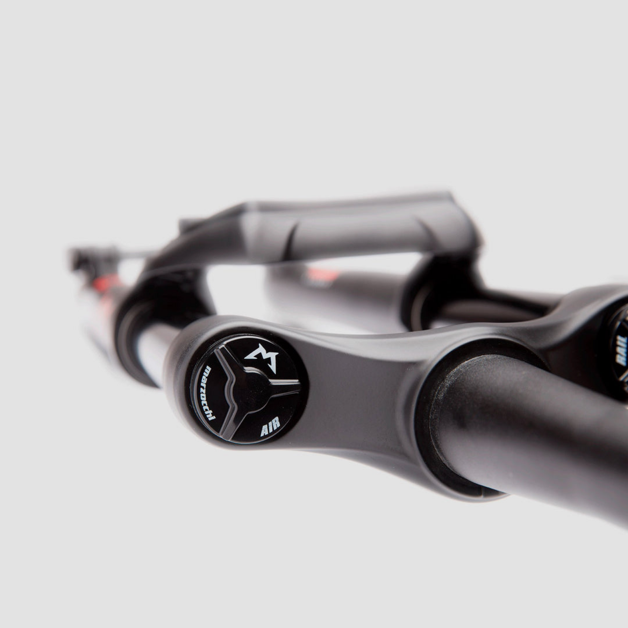 Marzocchi Bomber Z2 29-inch Fork - Bicycle Outfitters | Grand