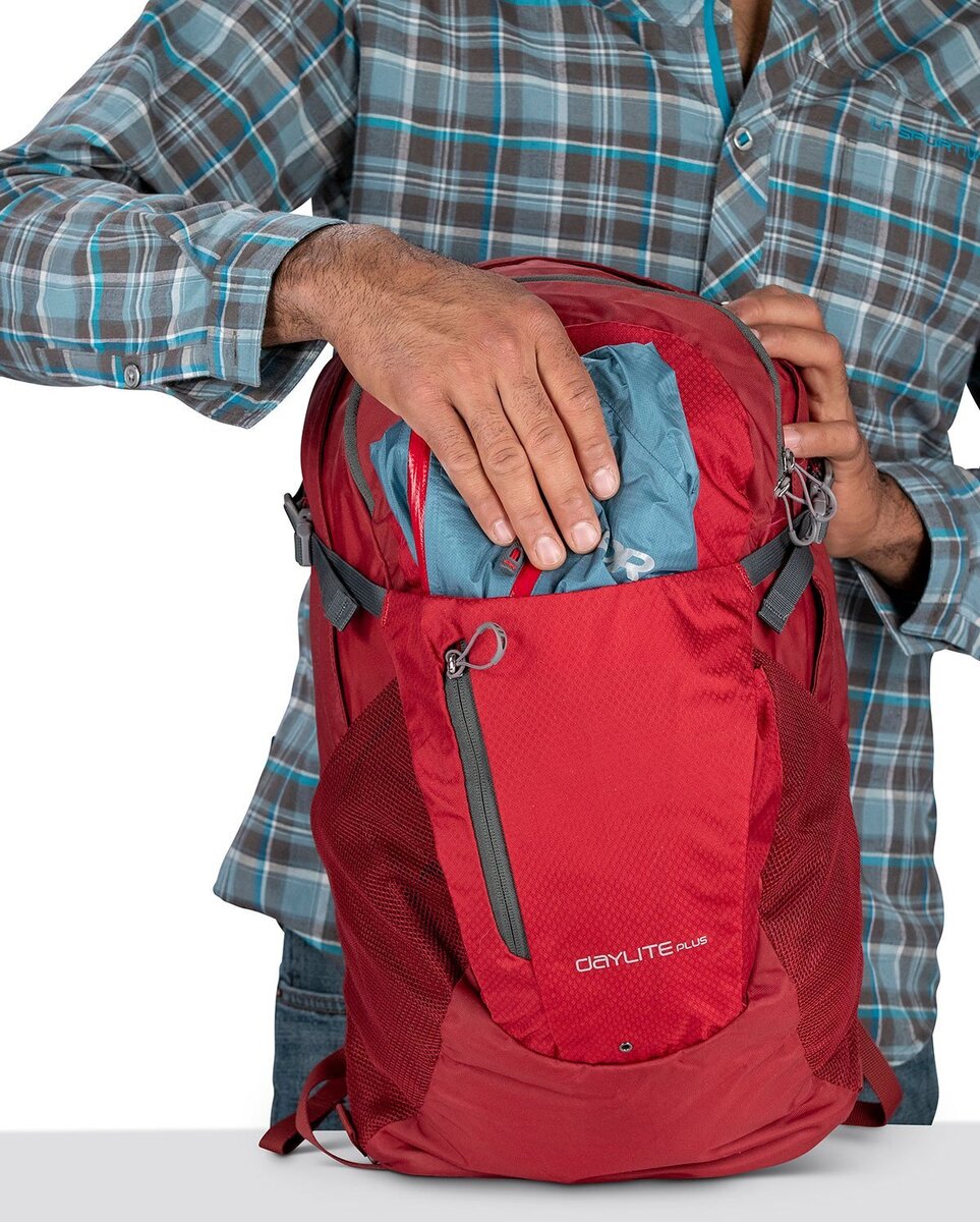 osprey daylite plus red