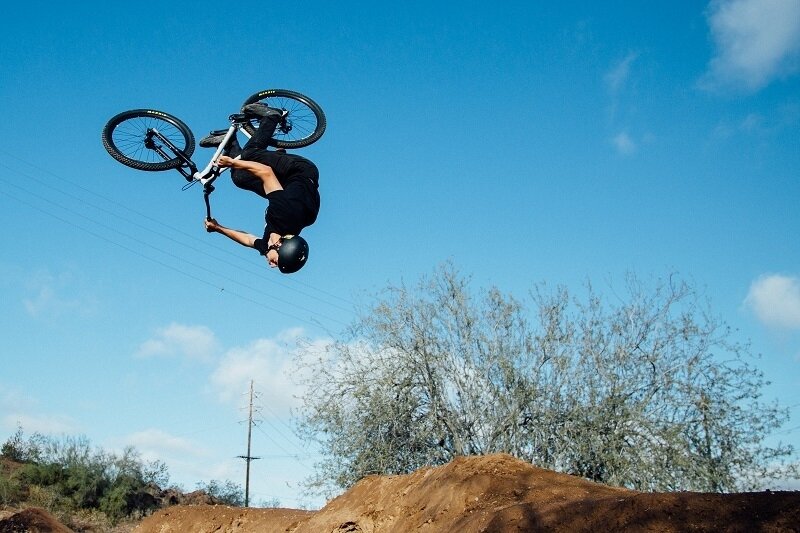 pivot-cycles-point-401547-14.jpeg