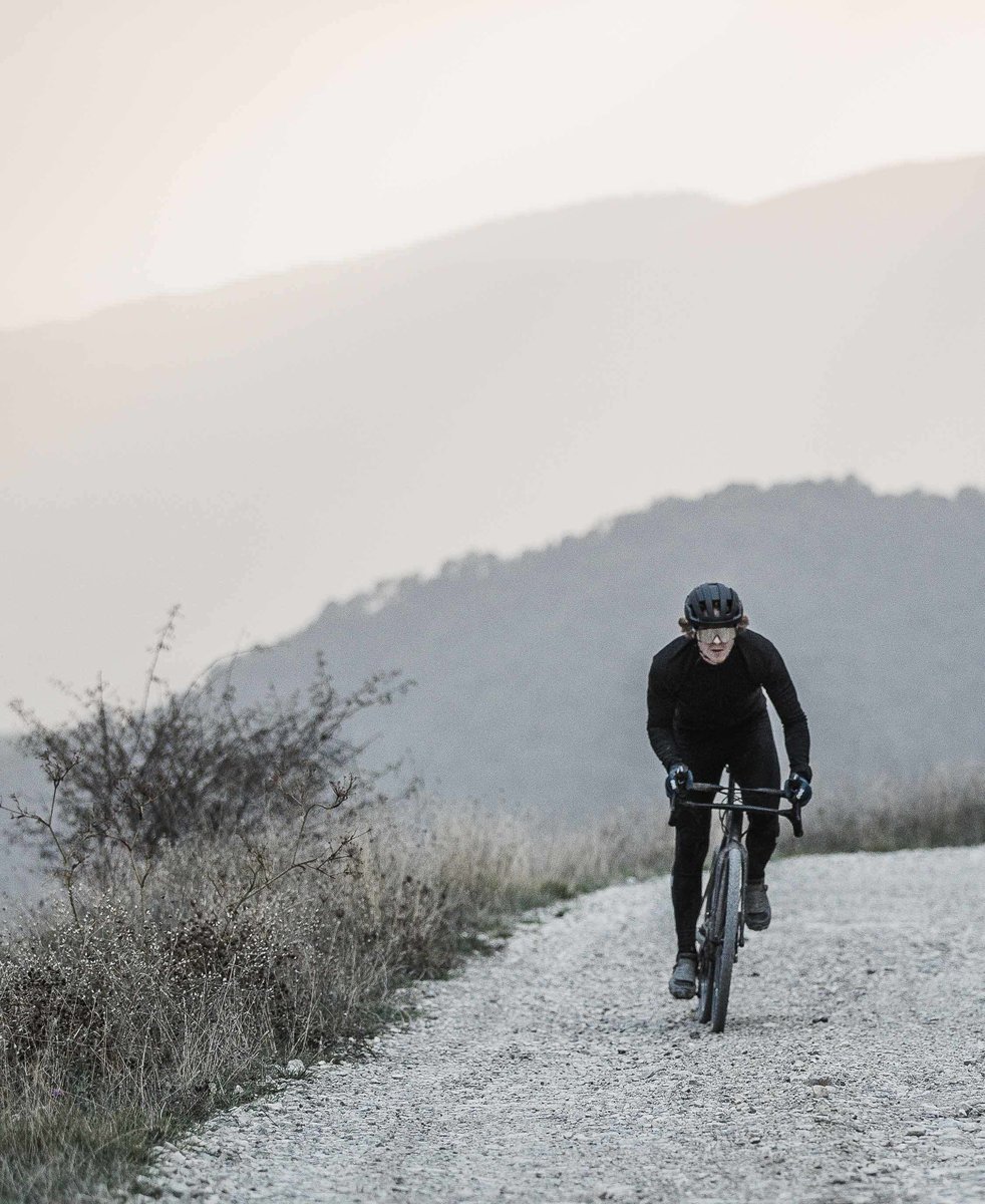 poc essential windproof jersey