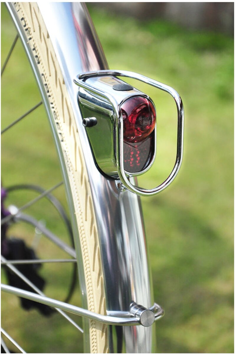 Pure City Rear Bike Taillight Silver 