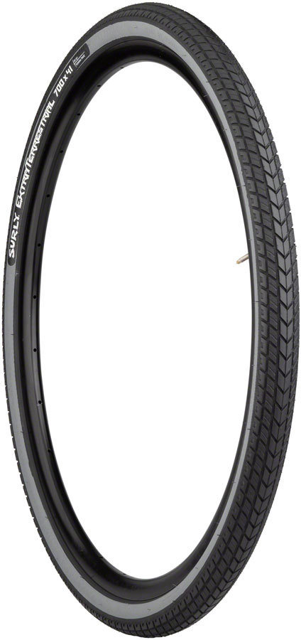 700 x 41c bike tires