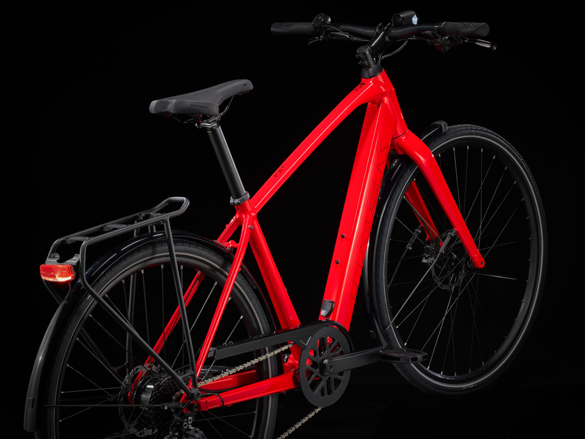 TREK FX+ 2 Viper Red M 電動アシスト Trek FX+ 2 - Epicenter Cycling