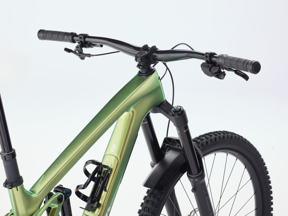 Trek Slash 9.8 XT Di2 Gen 6 - Cyclesmith Halifax | Atlantic