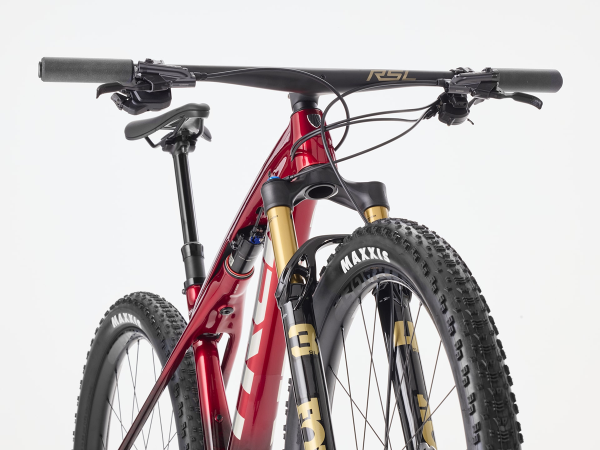 trek-supercaliber-slr-9.8-xt-