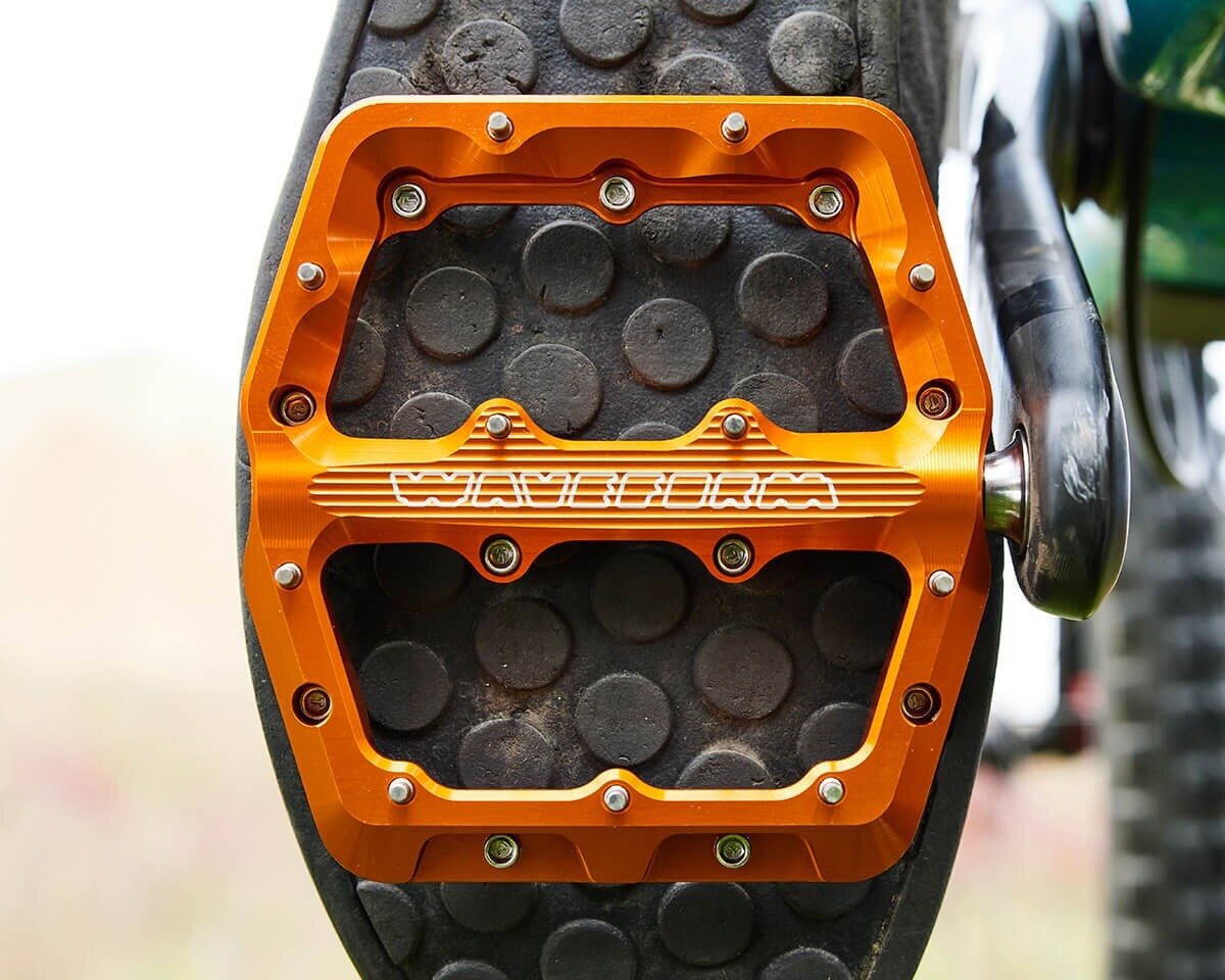 Wolf Tooth Waveform Aluminum Pedals - Mike's Bike Shop