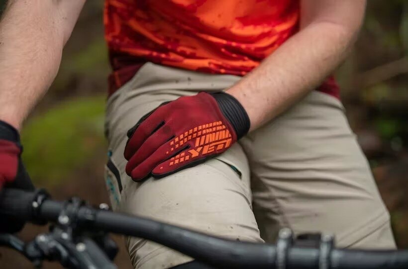 Yeti Cycles Freeland Short - Summit Bicycles | Burlingame, Los