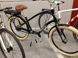 electra townie balloon 8d