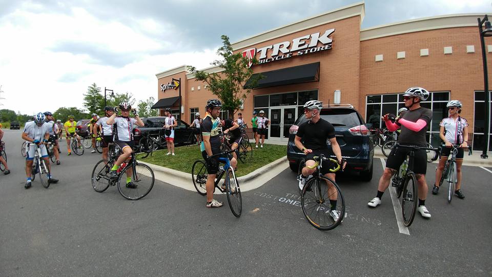 Start of the Trek Bike Store of Charlotte - South Sunday Ride